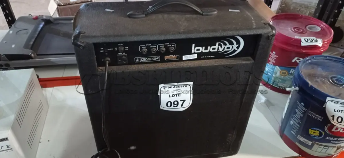 LOTE 097 - 01 CAIXA DE SOM AMPLIFICADORA MODELO ML 500 MARCA LOUDVOX. (NO ESTADO) ATENÇÃO! FAZER A VISITAÇÃO ANTES DE ARREMATAR, NÃO SABEMOS SE FUNCIONA, LEILÃO NÃO TEM GARANTIA E NEM DEVOLUÇÃO, SUJEITO A POSSÍVEIS AVARIAS VISÍVEIS/OCULTAS E/OU AUSÊNCIA DE COMPONENTES.