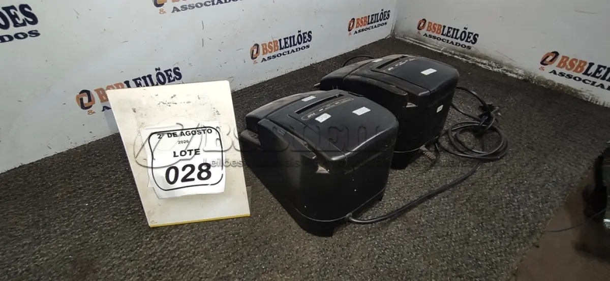 LOTE 028 - 02 IMPRESSORAS TÉRMICAS. (NO ESTADO) ATENÇÃO! FAZER A VISITAÇÃO ANTES DE ARREMATAR, NÃO SABEMOS SE FUNCIONA, LEILÃO NÃO TEM GARANTIA E NEM DEVOLUÇÃO, SUJEITO A POSSÍVEIS AVARIAS VISÍVEIS/OCULTAS E/OU AUSÊNCIA DE COMPONENTES.