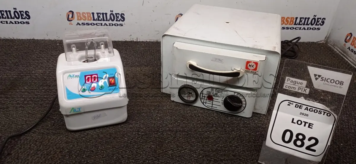 LOTE 082 - 01 ESTUFA ESTERILIZADORA MODELO HOT KLIN 1,9L E 01 AMALGADOR CAPSULAR MODELO ALTMIX MARCA ALT. (NO ESTADO) ATENÇÃO! FAZER A VISITAÇÃO ANTES DE ARREMATAR, NÃO SABEMOS SE FUNCIONA, LEILÃO NÃO TEM GARANTIA E NEM DEVOLUÇÃO, SUJEITO A POSSÍVEIS AVARIAS VISÍVEIS/OCULTAS E/OU AUSÊNCIA DE COMPONENTES.