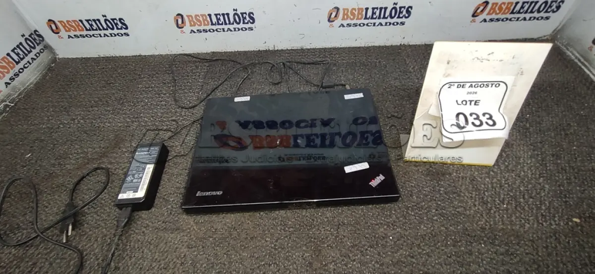 LOTE 033 - 01 NOTEBOOK SERIE THINKPAD MARCA LENOVO COM FONTE. (NO ESTADO) ATENÇÃO! FAZER A VISITAÇÃO ANTES DE ARREMATAR, NÃO SABEMOS SE FUNCIONA, LEILÃO NÃO TEM GARANTIA E NEM DEVOLUÇÃO, SUJEITO A POSSÍVEIS AVARIAS VISÍVEIS/OCULTAS E/OU AUSÊNCIA DE COMPONENTES.