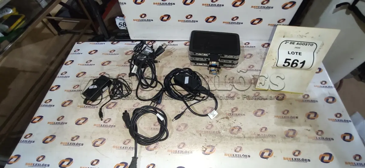 LOTE 561 - 03  MINIS COMPUTADORES TERMINAIS MARCA WYSE. (NO ESTADO) ATENÇÃO! FAZER A VISITAÇÃO ANTES DE ARREMATAR, NÃO SABEMOS SE FUNCIONA, LEILÃO NÃO TEM GARANTIA E NEM DEVOLUÇÃO, SUJEITO A POSSÍVEIS AVARIAS VISÍVEIS/OCULTAS E/OU AUSÊNCIA DE COMPONENTES.
