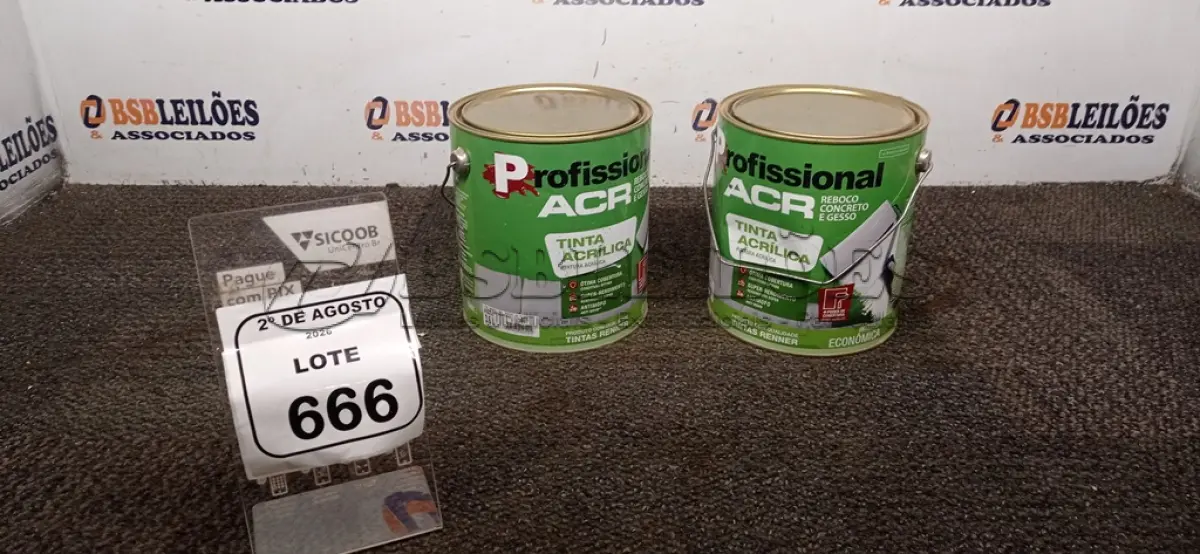 LOTE 666 - 02 LATAS DE TINTA ACRÍLICA DE 3,6L NA COR LUAR DO SERTÃO MARCA PROFISSIONAL ACR. (NO ESTADO) ATENÇÃO! FAZER A VISITAÇÃO ANTES DE ARREMATAR, NÃO SABEMOS SE FUNCIONA, LEILÃO NÃO TEM GARANTIA E NEM DEVOLUÇÃO, SUJEITO A POSSÍVEIS AVARIAS VISÍVEIS/OCULTAS E/OU AUSÊNCIA DE COMPONENTES.