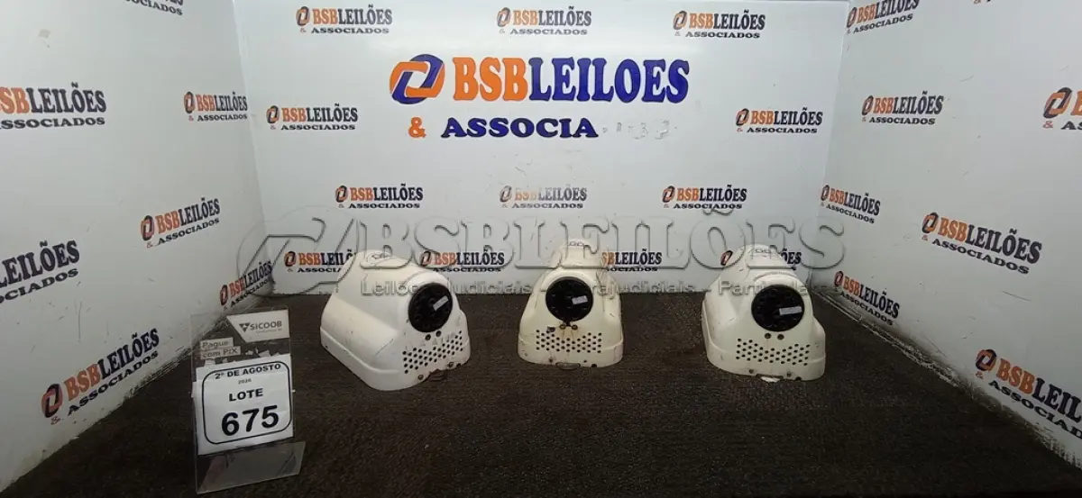 LOTE 675 - 03 SECADORES DE MÃO. (NO ESTADO) ATENÇÃO! FAZER A VISITAÇÃO ANTES DE ARREMATAR, NÃO SABEMOS SE FUNCIONA, LEILÃO NÃO TEM GARANTIA E NEM DEVOLUÇÃO, SUJEITO A POSSÍVEIS AVARIAS VISÍVEIS/OCULTAS E/OU AUSÊNCIA DE COMPONENTES.