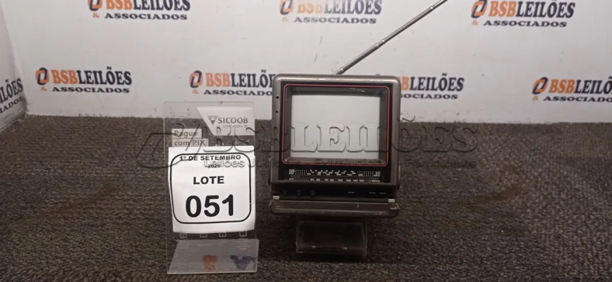 01 MINI TV/RÁDIO 5'' MARCA CONTINENTAL
