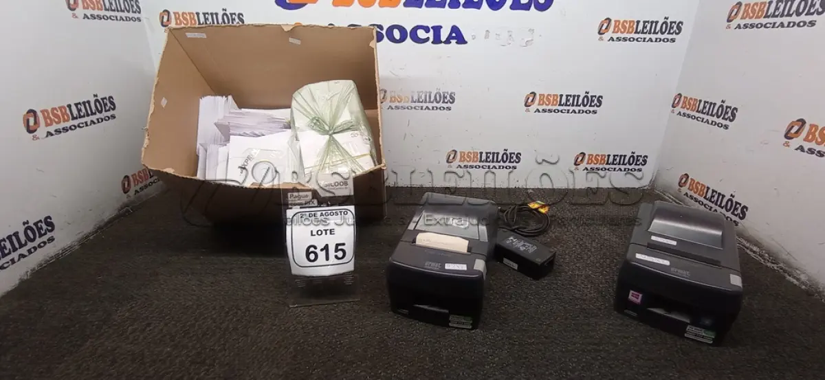 LOTE 615 - 02 IMPRESSORAS TÉRMICAS E 01 CAIXA COM GRANDE QUANTIDADE DE CD VIRGEM MARCA MAXPRINT. (NO ESTADO) ATENÇÃO! FAZER A VISITAÇÃO ANTES DE ARREMATAR, NÃO SABEMOS SE FUNCIONA, LEILÃO NÃO TEM GARANTIA E NEM DEVOLUÇÃO, SUJEITO A POSSÍVEIS AVARIAS VISÍVEIS/OCULTAS E/OU AUSÊNCIA DE COMPONENTES.