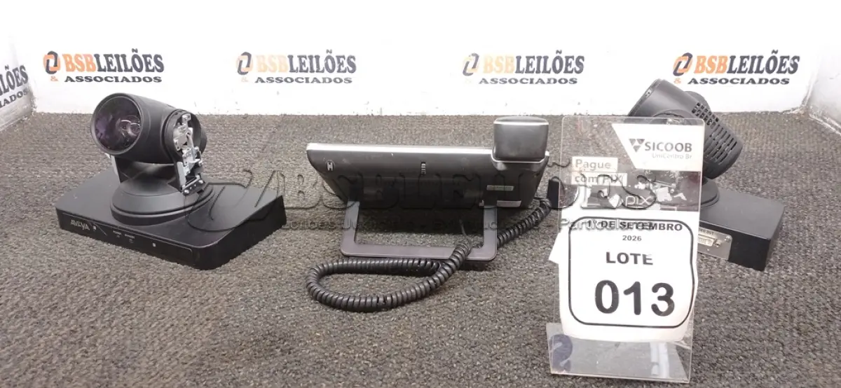 LOTE 013 - 01 APARELHO DE TELEFONE MARCA GRANDSTREAM E 02 APARELHOS DE VIDEOCONFERÊNCIA MARCA AVAYA. (NO ESTADO) ATENÇÃO! FAZER A VISITAÇÃO ANTES DE ARREMATAR, NÃO SABEMOS SE FUNCIONA, LEILÃO NÃO TEM GARANTIA E NEM DEVOLUÇÃO, SUJEITO A POSSÍVEIS AVARIAS VISÍVEIS/OCULTAS E/OU AUSÊNCIA DE COMPONENTES.