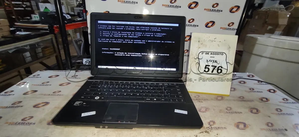 LOTE 576 - 01 NOTEBOOK MARCA POSITIVO SEM FONTE. (NO ESTADO) ATENÇÃO! FAZER A VISITAÇÃO ANTES DE ARREMATAR, NÃO SABEMOS SE FUNCIONA, LEILÃO NÃO TEM GARANTIA E NEM DEVOLUÇÃO, SUJEITO A POSSÍVEIS AVARIAS VISÍVEIS/OCULTAS E/OU AUSÊNCIA DE COMPONENTES.