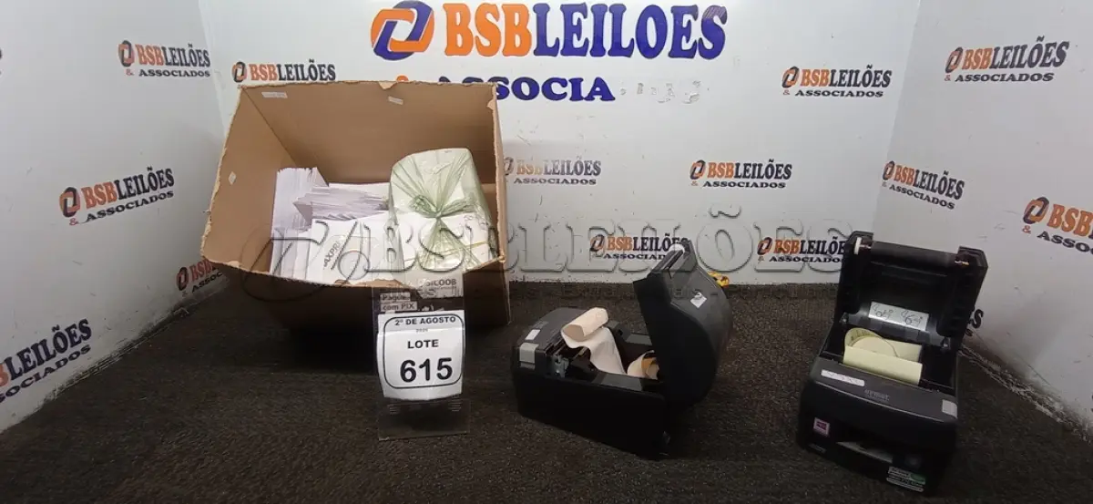 LOTE 615 - 02 IMPRESSORAS TÉRMICAS E 01 CAIXA COM GRANDE QUANTIDADE DE CD VIRGEM MARCA MAXPRINT. (NO ESTADO) ATENÇÃO! FAZER A VISITAÇÃO ANTES DE ARREMATAR, NÃO SABEMOS SE FUNCIONA, LEILÃO NÃO TEM GARANTIA E NEM DEVOLUÇÃO, SUJEITO A POSSÍVEIS AVARIAS VISÍVEIS/OCULTAS E/OU AUSÊNCIA DE COMPONENTES.