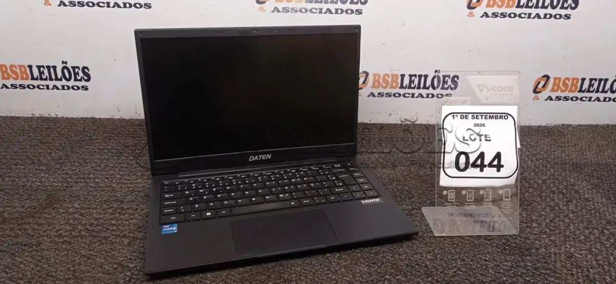 01 NOTEBOOK MARCA DATEN SEM FONTE