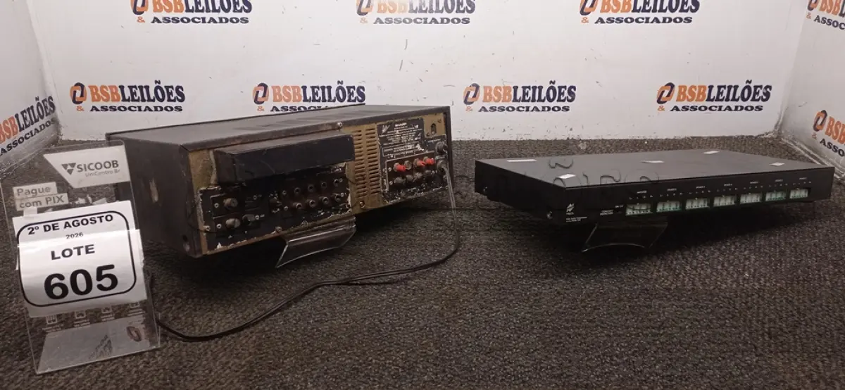 LOTE 605 - 01 AMPLIFICADOR COM TUNER INTEGRADO MARCA SHARP E 01 SELETOR DE AUTOFALANTES MARCA NILES. (NO ESTADO) ATENÇÃO! FAZER A VISITAÇÃO ANTES DE ARREMATAR, NÃO SABEMOS SE FUNCIONA, LEILÃO NÃO TEM GARANTIA E NEM DEVOLUÇÃO, SUJEITO A POSSÍVEIS AVARIAS VISÍVEIS/OCULTAS E/OU AUSÊNCIA DE COMPONENTES.