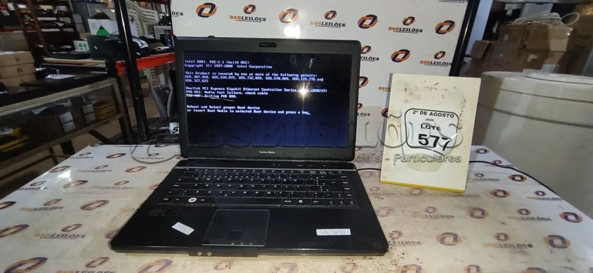 LOTE 577 - 01 NOTEBOOK MARCA POSITIVO SEM FONTE. (NO ESTADO) ATENÇÃO! FAZER A VISITAÇÃO ANTES DE ARREMATAR, NÃO SABEMOS SE FUNCIONA, LEILÃO NÃO TEM GARANTIA E NEM DEVOLUÇÃO, SUJEITO A POSSÍVEIS AVARIAS VISÍVEIS/OCULTAS E/OU AUSÊNCIA DE COMPONENTES.