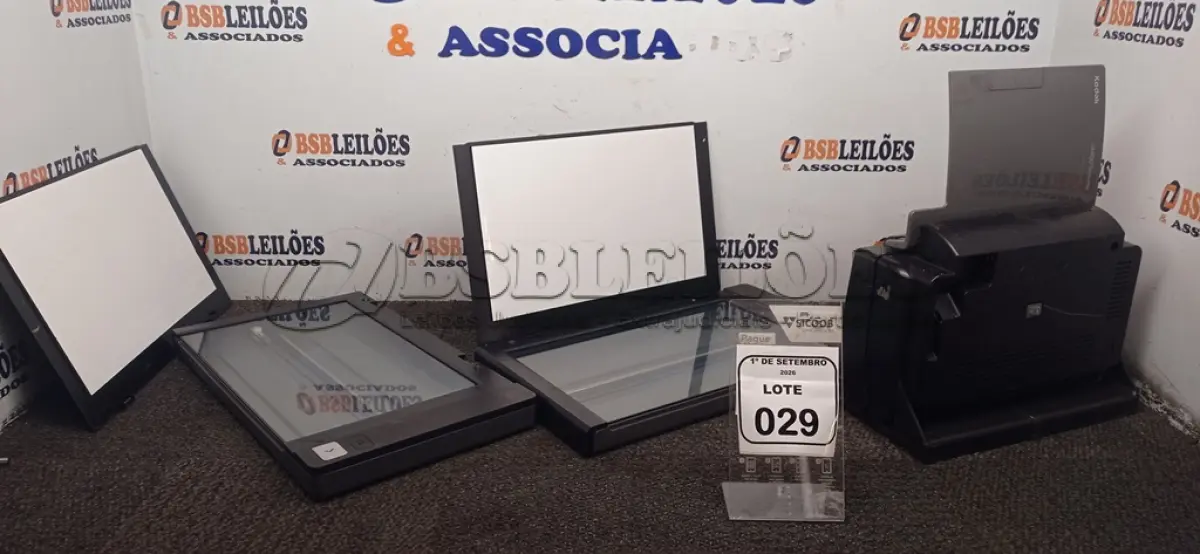 LOTE 029 - 03 SCANNERS MARCA KODAK DE MODELOS DIVERSOS. (NO ESTADO) ATENÇÃO! FAZER A VISITAÇÃO ANTES DE ARREMATAR, NÃO SABEMOS SE FUNCIONA, LEILÃO NÃO TEM GARANTIA E NEM DEVOLUÇÃO, SUJEITO A POSSÍVEIS AVARIAS VISÍVEIS/OCULTAS E/OU AUSÊNCIA DE COMPONENTES.