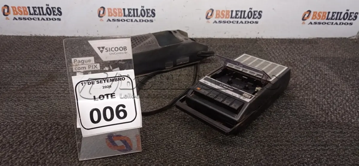 LOTE 006 - 01 GRAVADOR DE FITAS MARCA NATIONAL. (NO ESTADO) ATENÇÃO! FAZER A VISITAÇÃO ANTES DE ARREMATAR, NÃO SABEMOS SE FUNCIONA, LEILÃO NÃO TEM GARANTIA E NEM DEVOLUÇÃO, SUJEITO A POSSÍVEIS AVARIAS VISÍVEIS/OCULTAS E/OU AUSÊNCIA DE COMPONENTES.