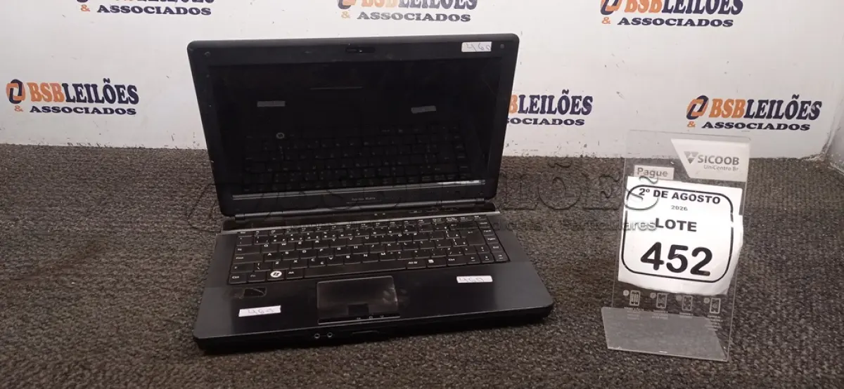 LOTE 452