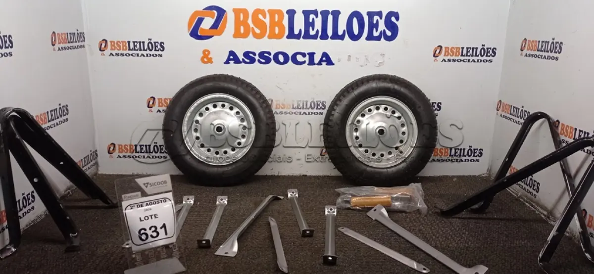 LOTE 631 - 02 KITS DE RODA DE CARRINHO DE MÃO. (NO ESTADO) ATENÇÃO! FAZER A VISITAÇÃO ANTES DE ARREMATAR, NÃO SABEMOS SE FUNCIONA, LEILÃO NÃO TEM GARANTIA E NEM DEVOLUÇÃO, SUJEITO A POSSÍVEIS AVARIAS VISÍVEIS/OCULTAS E/OU AUSÊNCIA DE COMPONENTES.