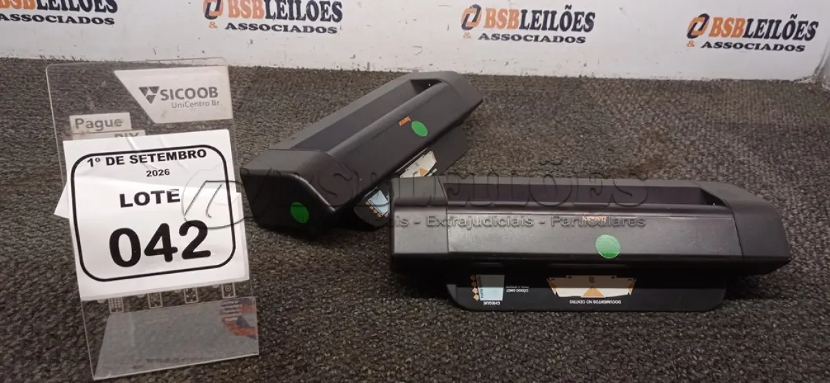 LOTE 042 - 02 SCANNERS DE DOCUMENTO MARCA BANCOR. (NO ESTADO) ATENÇÃO! FAZER A VISITAÇÃO ANTES DE ARREMATAR, NÃO SABEMOS SE FUNCIONA, LEILÃO NÃO TEM GARANTIA E NEM DEVOLUÇÃO, SUJEITO A POSSÍVEIS AVARIAS VISÍVEIS/OCULTAS E/OU AUSÊNCIA DE COMPONENTES.