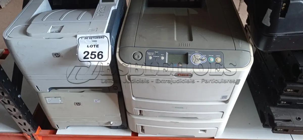 LOTE 256 - 03 IMPRESSORAS DE MARCAS E MODELOS DIVERSOS. (NO ESTADO) ATENÇÃO! FAZER A VISITAÇÃO ANTES DE ARREMATAR, NÃO SABEMOS SE FUNCIONA, LEILÃO NÃO TEM GARANTIA E NEM DEVOLUÇÃO, SUJEITO A POSSÍVEIS AVARIAS VISÍVEIS/OCULTAS E/OU AUSÊNCIA DE COMPONENTES.