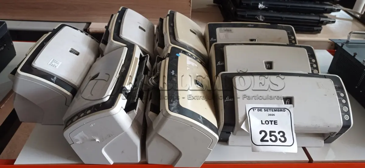 08 SCANNERS MODELO FI-6140 MARCA FUJITU