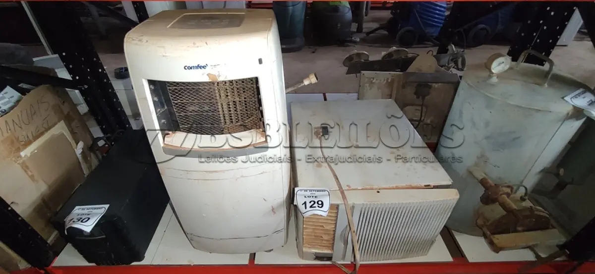 01 AR CONDICIONADO DE JANELA MARCA BRASTEMP E 01 AR CONDICIONADO PORTATIL MARCA COMFEE