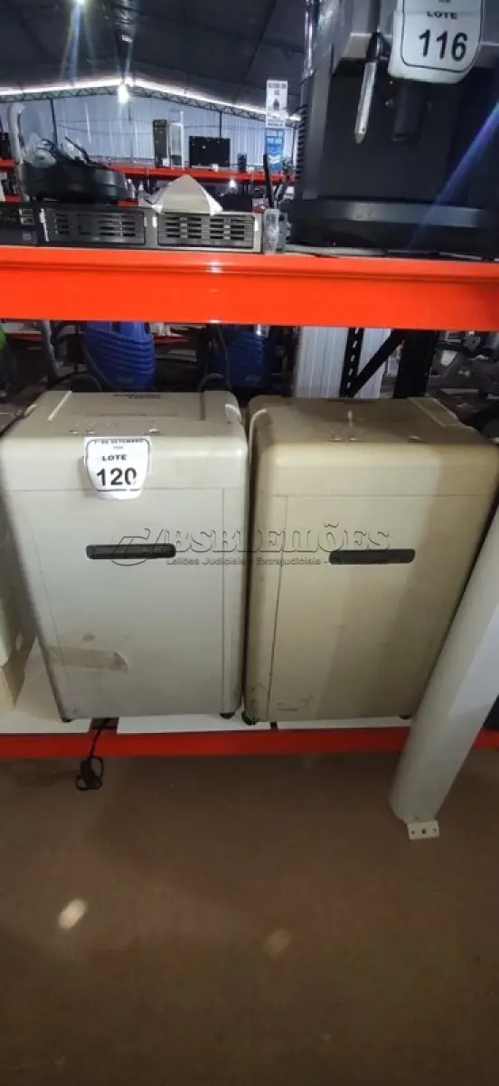 02 FRAGMENTADORAS DE PAPEL MODELO ES9520 MARCA PROCALC