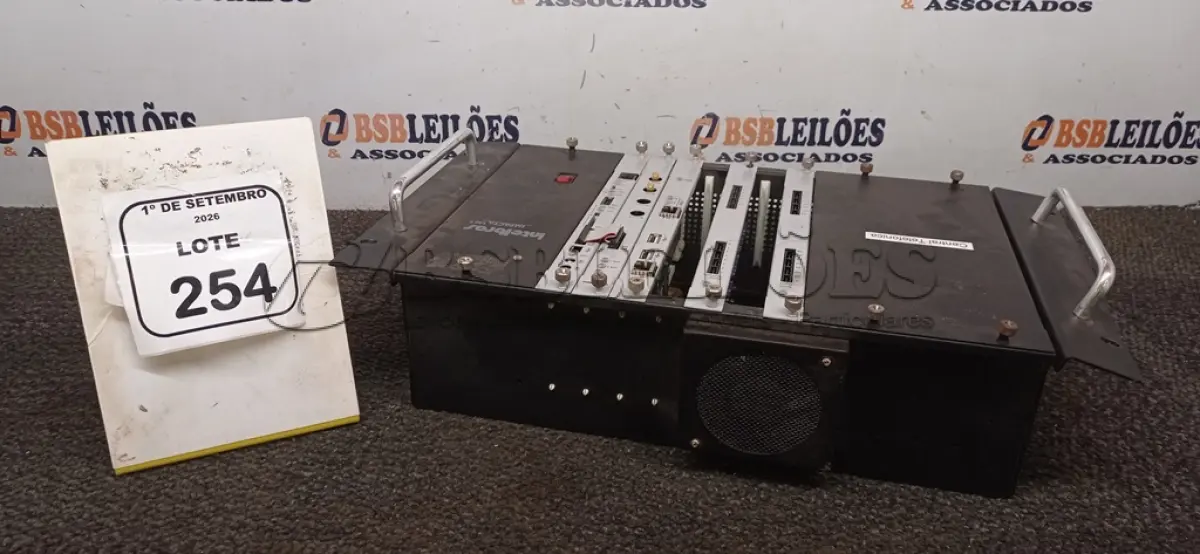 LOTE 254 - 01 CENTRAL TELEFÔNICA MODELO IMPACTA 140R MARCA INTELBRAS. (NO ESTADO) ATENÇÃO! FAZER A VISITAÇÃO ANTES DE ARREMATAR, NÃO SABEMOS SE FUNCIONA, LEILÃO NÃO TEM GARANTIA E NEM DEVOLUÇÃO, SUJEITO A POSSÍVEIS AVARIAS VISÍVEIS/OCULTAS E/OU AUSÊNCIA DE COMPONENTES.