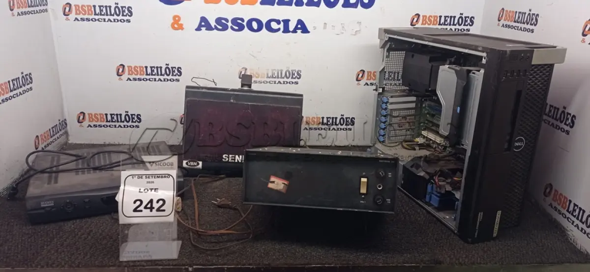 01 PAINEL DE SENHA, 01 RECEPTOR DE SATÉLITE E 01 FONTE DE ALIMENTAÇÃO E 01 CPU MARCA DELL INCOMPLETA