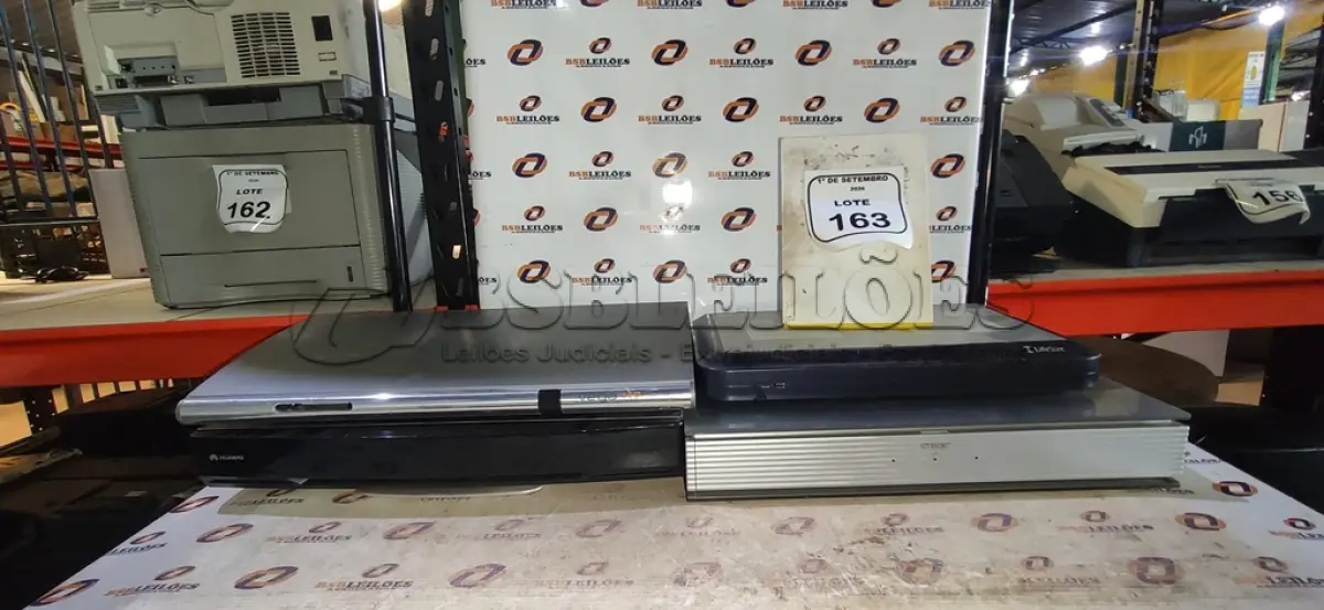 02 APARELHOS DE VIDEOCONFERÊNCIA
