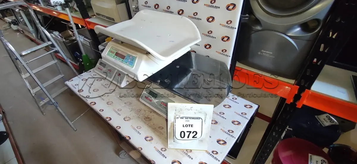 LOTE 072 - 03 BALANÇAS PEDIÁTRICAS DE MARCAS E MODELOS DIVERSOS. (NO ESTADO) ATENÇÃO! FAZER A VISITAÇÃO ANTES DE ARREMATAR, NÃO SABEMOS SE FUNCIONA, LEILÃO NÃO TEM GARANTIA E NEM DEVOLUÇÃO, SUJEITO A POSSÍVEIS AVARIAS VISÍVEIS/OCULTAS E/OU AUSÊNCIA DE COMPONENTES.