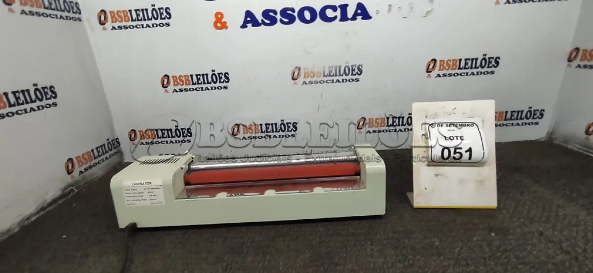 LOTE 051 - 01 SELADORA TÉRMICA MODEL FGK-320. (NO ESTADO) ATENÇÃO! FAZER A VISITAÇÃO ANTES DE ARREMATAR, NÃO SABEMOS SE FUNCIONA, LEILÃO NÃO TEM GARANTIA E NEM DEVOLUÇÃO, SUJEITO A POSSÍVEIS AVARIAS VISÍVEIS/OCULTAS E/OU AUSÊNCIA DE COMPONENTES.