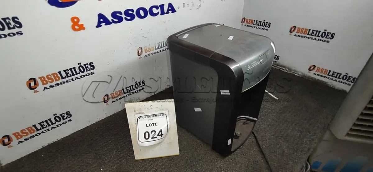 LOTE 024 - 01 PURIFICADOR DE ÁGUA MARCA CONSUL. (NO ESTADO) ATENÇÃO! FAZER A VISITAÇÃO ANTES DE ARREMATAR, NÃO SABEMOS SE FUNCIONA, LEILÃO NÃO TEM GARANTIA E NEM DEVOLUÇÃO, SUJEITO A POSSÍVEIS AVARIAS VISÍVEIS/OCULTAS E/OU AUSÊNCIA DE COMPONENTES.