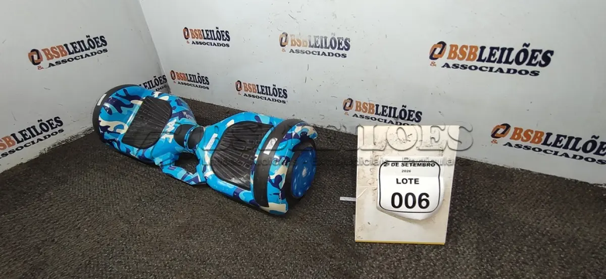 LOTE 006 - 01 HOVERBOARD SEM CARREGADOR. (NO ESTADO) ATENÇÃO! FAZER A VISITAÇÃO ANTES DE ARREMATAR, NÃO SABEMOS SE FUNCIONA, LEILÃO NÃO TEM GARANTIA E NEM DEVOLUÇÃO, SUJEITO A POSSÍVEIS AVARIAS VISÍVEIS/OCULTAS E/OU AUSÊNCIA DE COMPONENTES.