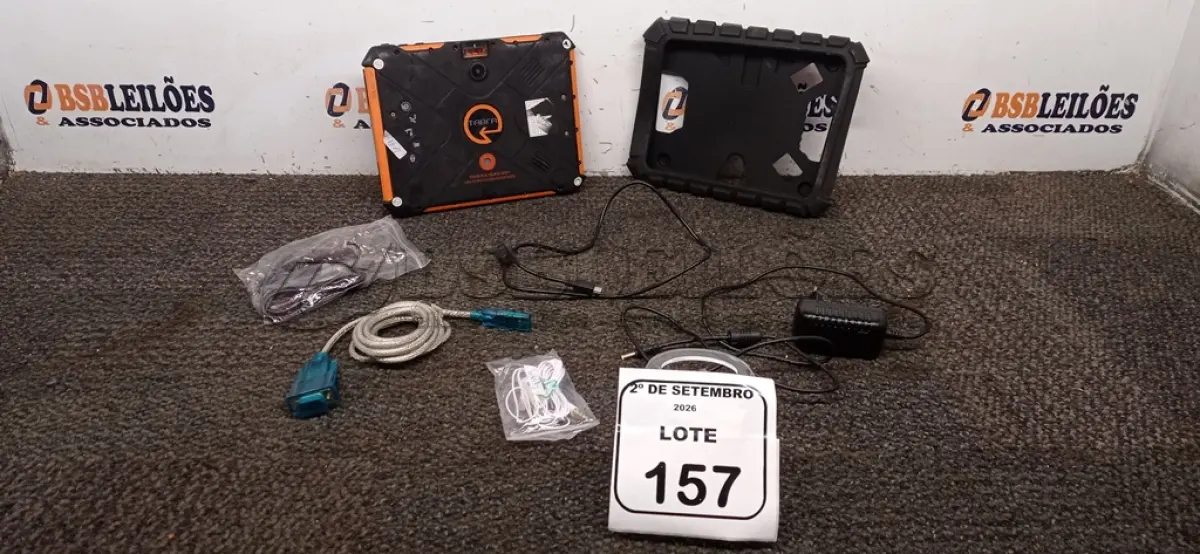 LOTE 157 - 01 TABLET MODELO QAV801 MARCA TABRA. (NO ESTADO) ATENÇÃO! FAZER A VISITAÇÃO ANTES DE ARREMATAR, NÃO SABEMOS SE FUNCIONA, LEILÃO NÃO TEM GARANTIA E NEM DEVOLUÇÃO, SUJEITO A POSSÍVEIS AVARIAS VISÍVEIS/OCULTAS E/OU AUSÊNCIA DE COMPONENTES.