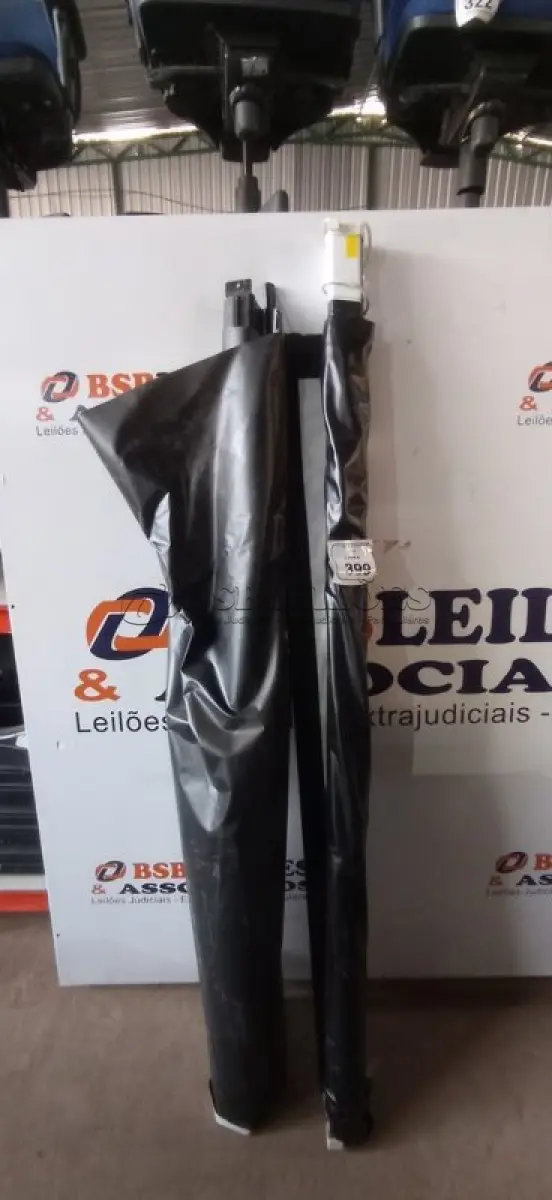 LOTE 399