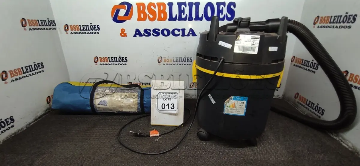 LOTE 013 - 01 ASPIRADOR DE PÓ MARCA KARCHER E 01 BARRACA PARA 06 PESSOAS DE 2,4X2,4X1,5M. (NO ESTADO) ATENÇÃO! FAZER A VISITAÇÃO ANTES DE ARREMATAR, NÃO SABEMOS SE FUNCIONA, LEILÃO NÃO TEM GARANTIA E NEM DEVOLUÇÃO, SUJEITO A POSSÍVEIS AVARIAS VISÍVEIS/OCULTAS E/OU AUSÊNCIA DE COMPONENTES.