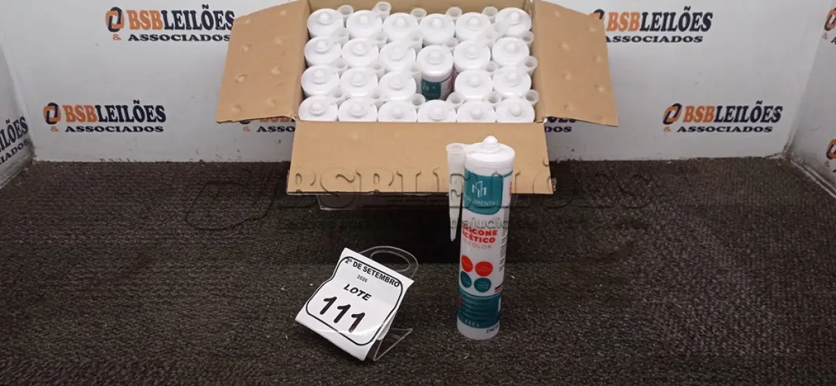 LOTE 111 - 12 UNIDADES DE SILICONE ACÉTICO INCOLOR DE 240G CADA MARCA MONUMENTAL. (NO ESTADO) ATENÇÃO! FAZER A VISITAÇÃO ANTES DE ARREMATAR, NÃO SABEMOS SE FUNCIONA, LEILÃO NÃO TEM GARANTIA E NEM DEVOLUÇÃO, SUJEITO A POSSÍVEIS AVARIAS VISÍVEIS/OCULTAS E/OU AUSÊNCIA DE COMPONENTES.