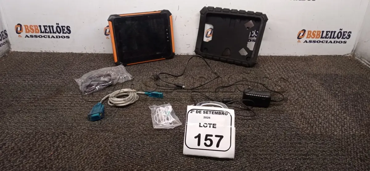 LOTE 157 - 01 TABLET MODELO QAV801 MARCA TABRA. (NO ESTADO) ATENÇÃO! FAZER A VISITAÇÃO ANTES DE ARREMATAR, NÃO SABEMOS SE FUNCIONA, LEILÃO NÃO TEM GARANTIA E NEM DEVOLUÇÃO, SUJEITO A POSSÍVEIS AVARIAS VISÍVEIS/OCULTAS E/OU AUSÊNCIA DE COMPONENTES.