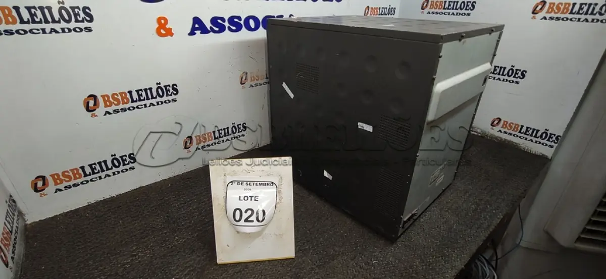 LOTE 020 - 01 IMPRESSORA FOTOGRÁFICA MODELO P720L MARCA HITI. (NO ESTADO) ATENÇÃO! FAZER A VISITAÇÃO ANTES DE ARREMATAR, NÃO SABEMOS SE FUNCIONA, LEILÃO NÃO TEM GARANTIA E NEM DEVOLUÇÃO, SUJEITO A POSSÍVEIS AVARIAS VISÍVEIS/OCULTAS E/OU AUSÊNCIA DE COMPONENTES.