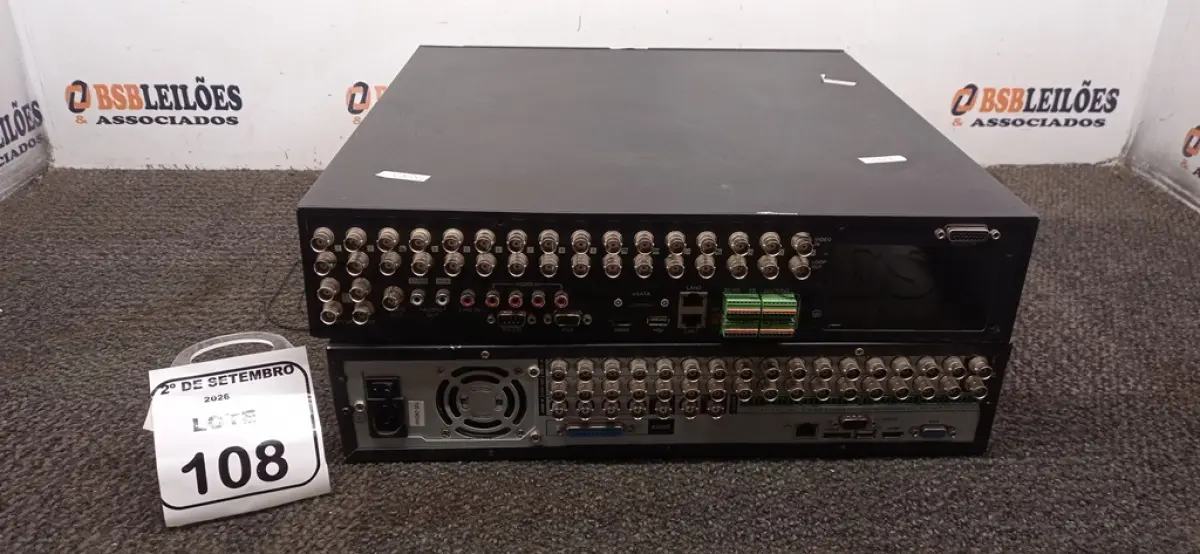 LOTE 108 - 02 APARELHOS DVR MARCAS HIKVISION E INTELBRAS. (NO ESTADO) ATENÇÃO! FAZER A VISITAÇÃO ANTES DE ARREMATAR, NÃO SABEMOS SE FUNCIONA, LEILÃO NÃO TEM GARANTIA E NEM DEVOLUÇÃO, SUJEITO A POSSÍVEIS AVARIAS VISÍVEIS/OCULTAS E/OU AUSÊNCIA DE COMPONENTES.