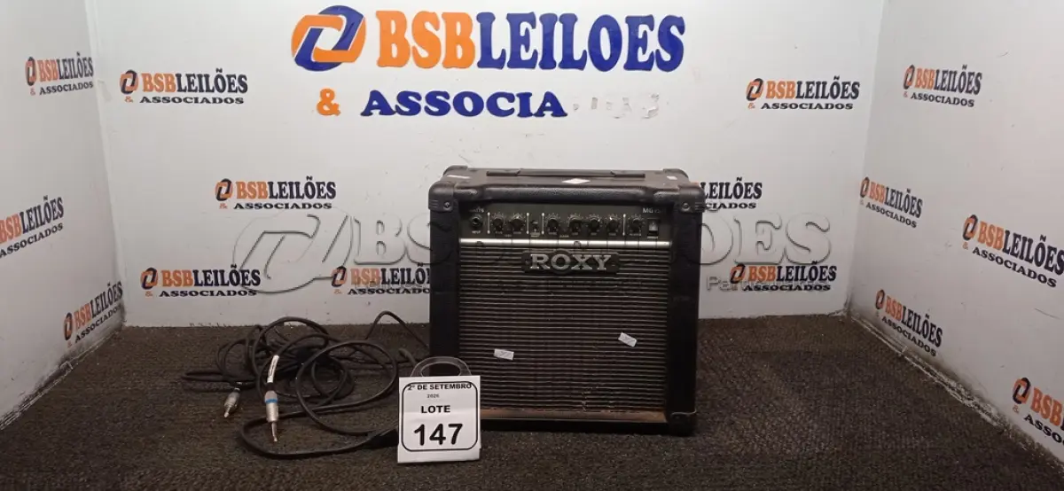 LOTE 147 - 01 CAIXA AMPLIFICADORA MODELO MG 15R MARCA ROXY. (NO ESTADO) ATENÇÃO! FAZER A VISITAÇÃO ANTES DE ARREMATAR, NÃO SABEMOS SE FUNCIONA, LEILÃO NÃO TEM GARANTIA E NEM DEVOLUÇÃO, SUJEITO A POSSÍVEIS AVARIAS VISÍVEIS/OCULTAS E/OU AUSÊNCIA DE COMPONENTES.