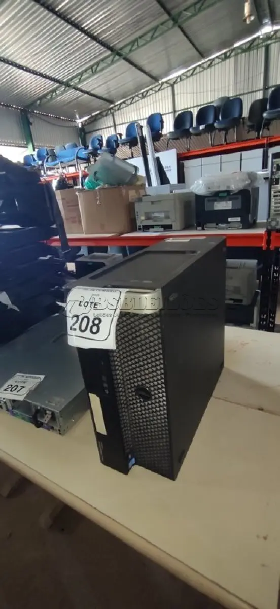 01 CPU MODELO T3600 MARCA DELL