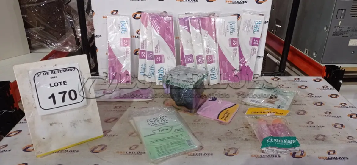 LOTE 170 - 01 LOTE COM UTENSÍLIOS DE HIGIENE E CUIDADOS PESSOAIS DIVERSOS. (NO ESTADO) ATENÇÃO! FAZER A VISITAÇÃO ANTES DE ARREMATAR, NÃO SABEMOS SE FUNCIONA, LEILÃO NÃO TEM GARANTIA E NEM DEVOLUÇÃO, SUJEITO A POSSÍVEIS AVARIAS VISÍVEIS/OCULTAS E/OU AUSÊNCIA DE COMPONENTES.
