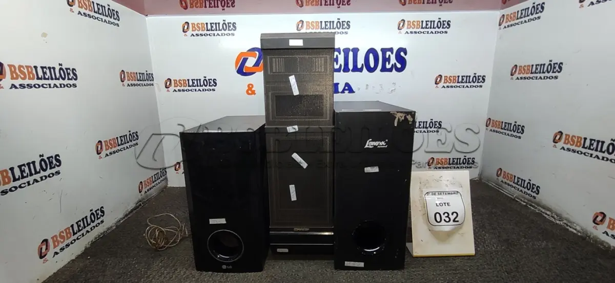 LOTE 032 - 01 CAIXA ACÚSTICA MARCA SHARP E 02 CAIXAS SUBWOOFER MARCAS LG E LENOXX. (NO ESTADO) ATENÇÃO! FAZER A VISITAÇÃO ANTES DE ARREMATAR, NÃO SABEMOS SE FUNCIONA, LEILÃO NÃO TEM GARANTIA E NEM DEVOLUÇÃO, SUJEITO A POSSÍVEIS AVARIAS VISÍVEIS/OCULTAS E/OU AUSÊNCIA DE COMPONENTES.