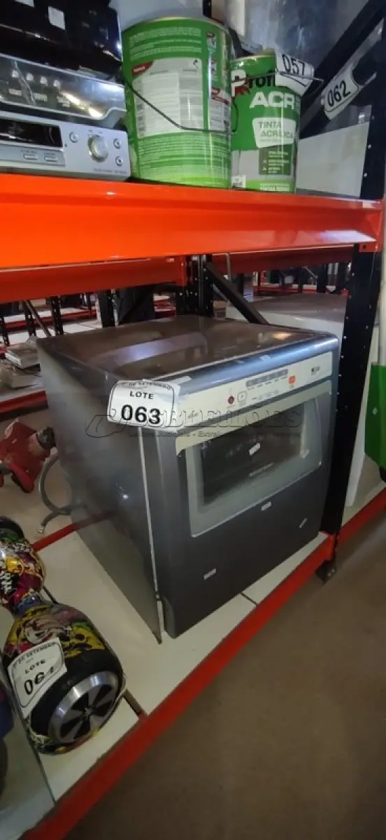 LOTE 063 - 01 LAVA LOUÇA MARCA BRASTEMP. (NO ESTADO) ATENÇÃO! FAZER A VISITAÇÃO ANTES DE ARREMATAR, NÃO SABEMOS SE FUNCIONA, LEILÃO NÃO TEM GARANTIA E NEM DEVOLUÇÃO, SUJEITO A POSSÍVEIS AVARIAS VISÍVEIS/OCULTAS E/OU AUSÊNCIA DE COMPONENTES.