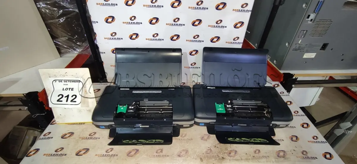 LOTE 212 - 02 IMPRESSORAS HP VIA BLUETOOTH.  (NO ESTADO) ATENÇÃO! FAZER A VISITAÇÃO ANTES DE ARREMATAR, NÃO SABEMOS SE FUNCIONA, LEILÃO NÃO TEM GARANTIA E NEM DEVOLUÇÃO, SUJEITO A POSSÍVEIS AVARIAS VISÍVEIS/OCULTAS E/OU AUSÊNCIA DE COMPONENTES.