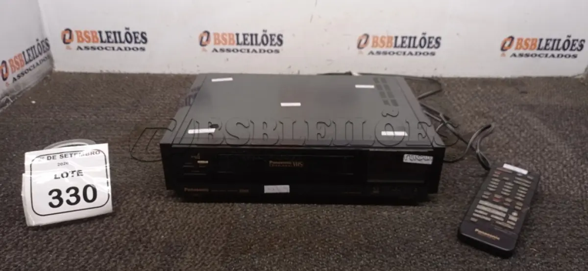 LOTE 330