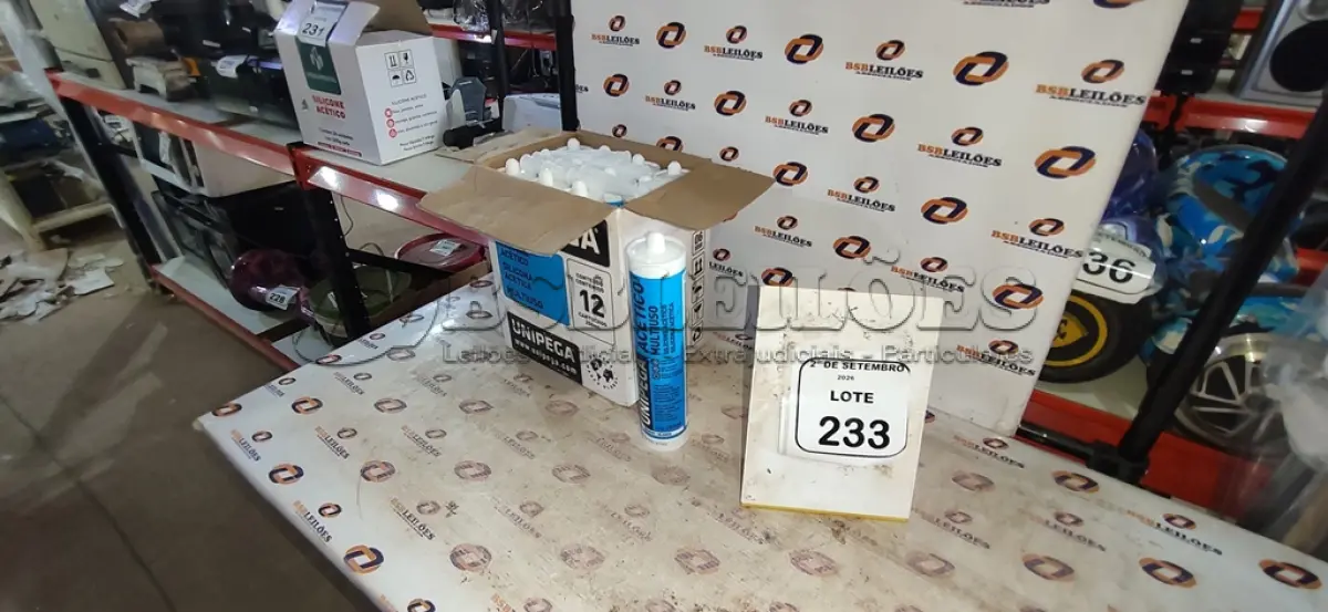 LOTE 233 - 12 CARTUCHOS DE SILICONE ACÉTICO MULTIUSO DE 250ML CADA MARCA UNIPEGA. (NO ESTADO) ATENÇÃO! FAZER A VISITAÇÃO ANTES DE ARREMATAR, NÃO SABEMOS SE FUNCIONA, LEILÃO NÃO TEM GARANTIA E NEM DEVOLUÇÃO, SUJEITO A POSSÍVEIS AVARIAS VISÍVEIS/OCULTAS E/OU AUSÊNCIA DE COMPONENTES.