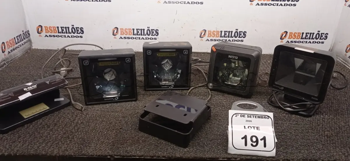 LOTE 191 - 01 DETECTOR DE CÉDULAS FALSAS E 04 LEITORES DE CÓDIGO DE BARRAS. (NO ESTADO) ATENÇÃO! FAZER A VISITAÇÃO ANTES DE ARREMATAR, NÃO SABEMOS SE FUNCIONA, LEILÃO NÃO TEM GARANTIA E NEM DEVOLUÇÃO, SUJEITO A POSSÍVEIS AVARIAS VISÍVEIS/OCULTAS E/OU AUSÊNCIA DE COMPONENTES.