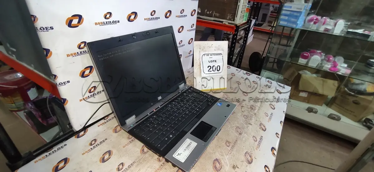 LOTE 200 - 01 NOTEBOOK MODELO ELITEBOOK 6930P MARCA HP SEM FONTE. (NO ESTADO) ATENÇÃO! FAZER A VISITAÇÃO ANTES DE ARREMATAR, NÃO SABEMOS SE FUNCIONA, LEILÃO NÃO TEM GARANTIA E NEM DEVOLUÇÃO, SUJEITO A POSSÍVEIS AVARIAS VISÍVEIS/OCULTAS E/OU AUSÊNCIA DE COMPONENTES.