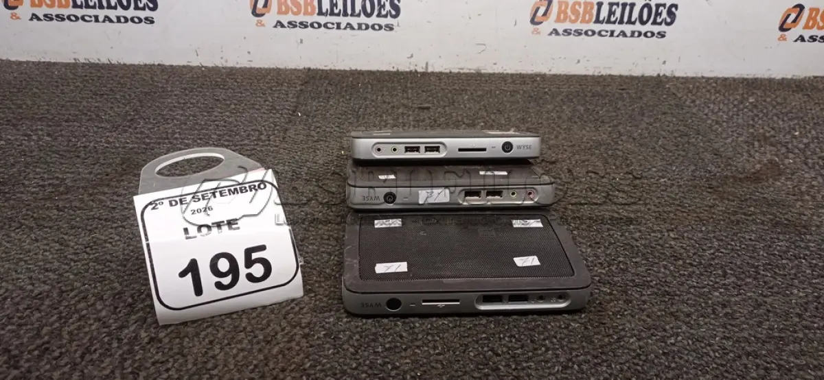 LOTE 195 - 03 MINIS COMPUTADORES TERMINAIS WYSE SEM FONTE. (NO ESTADO) ATENÇÃO! FAZER A VISITAÇÃO ANTES DE ARREMATAR, NÃO SABEMOS SE FUNCIONA, LEILÃO NÃO TEM GARANTIA E NEM DEVOLUÇÃO, SUJEITO A POSSÍVEIS AVARIAS VISÍVEIS/OCULTAS E/OU AUSÊNCIA DE COMPONENTES.