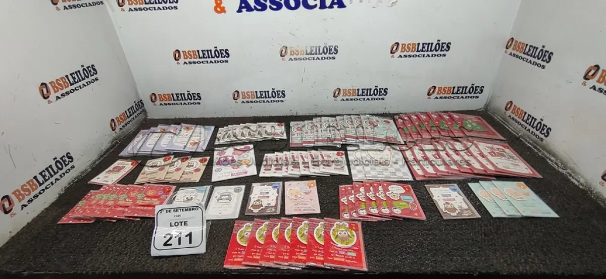 LOTE 211 - 01 LOTE COM GRANDE QUANTIDADE DE CARTÕES DE MENSAGEM. (NO ESTADO) ATENÇÃO! FAZER A VISITAÇÃO ANTES DE ARREMATAR, NÃO SABEMOS SE FUNCIONA, LEILÃO NÃO TEM GARANTIA E NEM DEVOLUÇÃO, SUJEITO A POSSÍVEIS AVARIAS VISÍVEIS/OCULTAS E/OU AUSÊNCIA DE COMPONENTES.